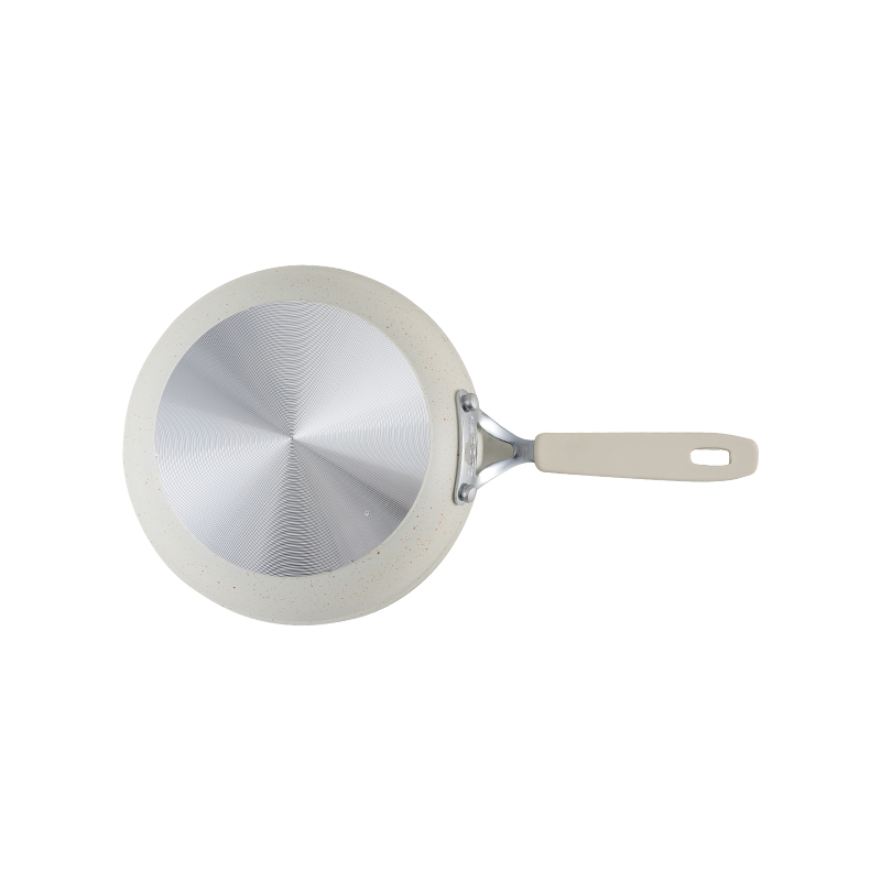 WT-FP036 Elegant Forged Frying Pan — image 2